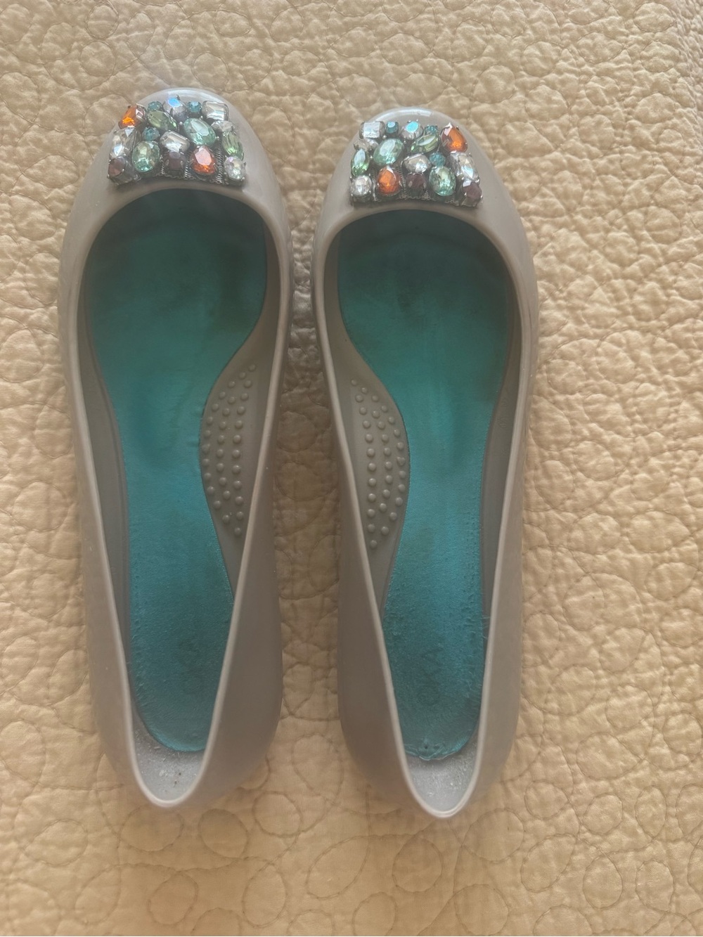 Women's Embellished Jelly Flats in Light Gray with Teal Insole